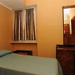 Capri Rom