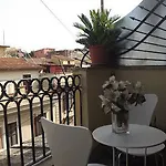 Capri 2*