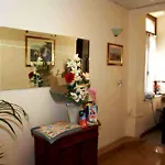 Hotel Capri 2*